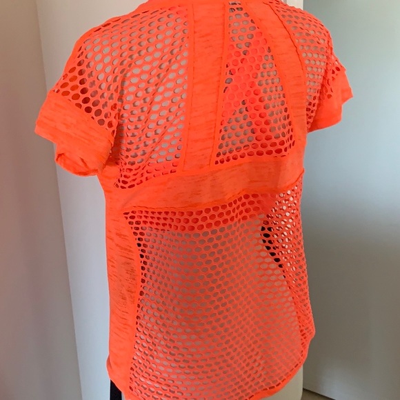 Fluro Mesh back T-shirt - Picture 6 of 6